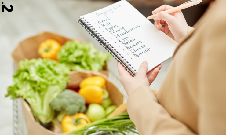 use a shopping list to reduce food waste